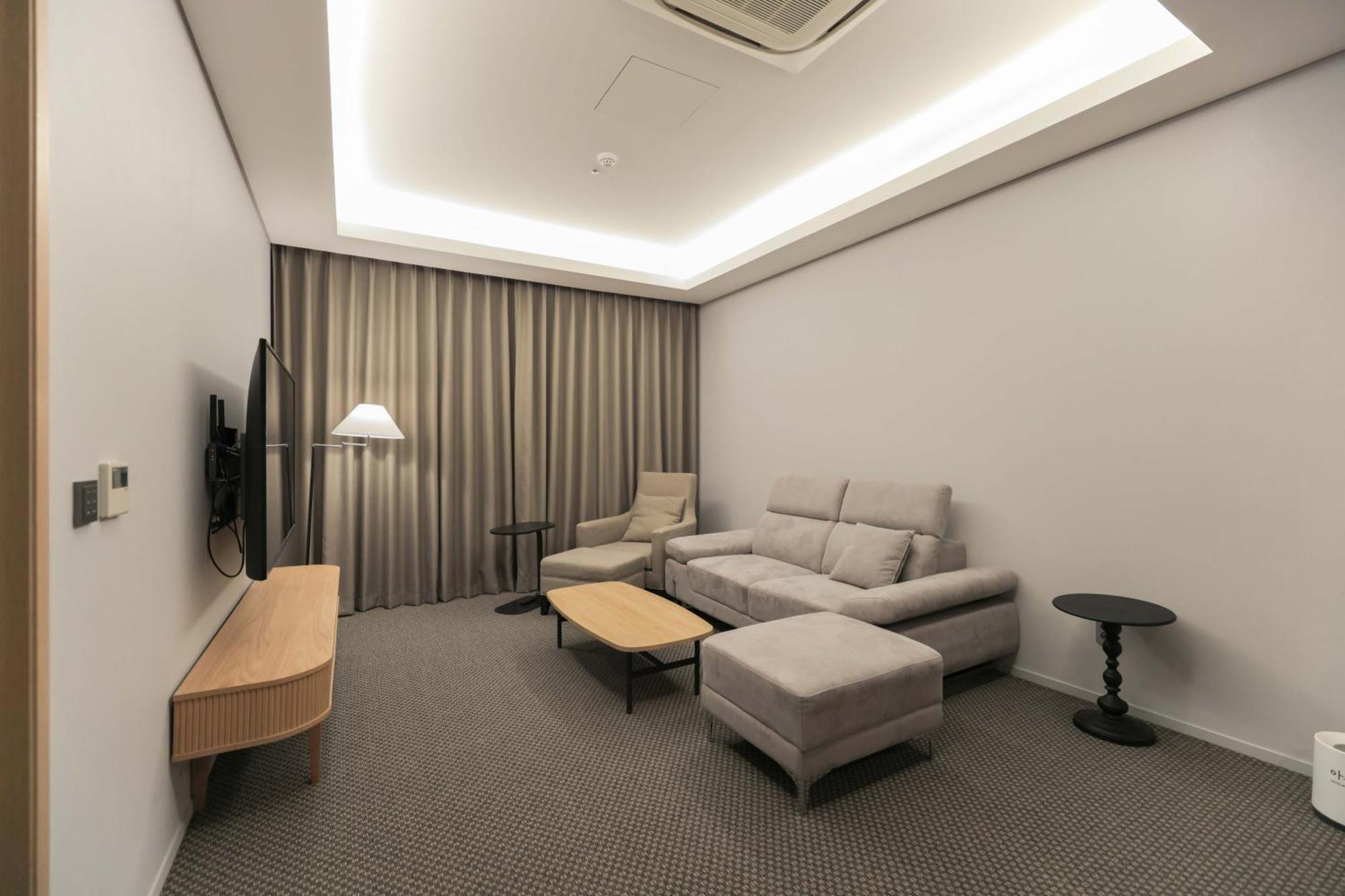 Aank Hotel Incheon Guwol Экстерьер фото
